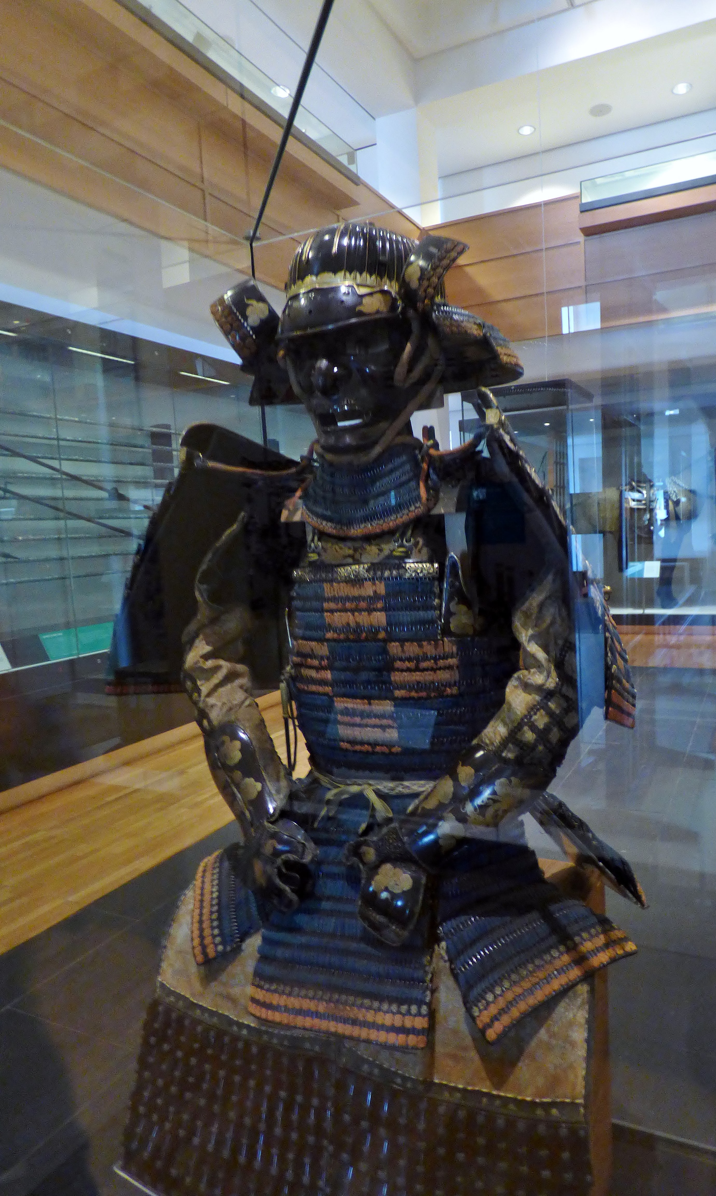 JAPANESE ARMOUR, a gift to King James I on the occasion of the signing of trading rights between Japan and England 1613 Royal Armouries Museum, Leeds