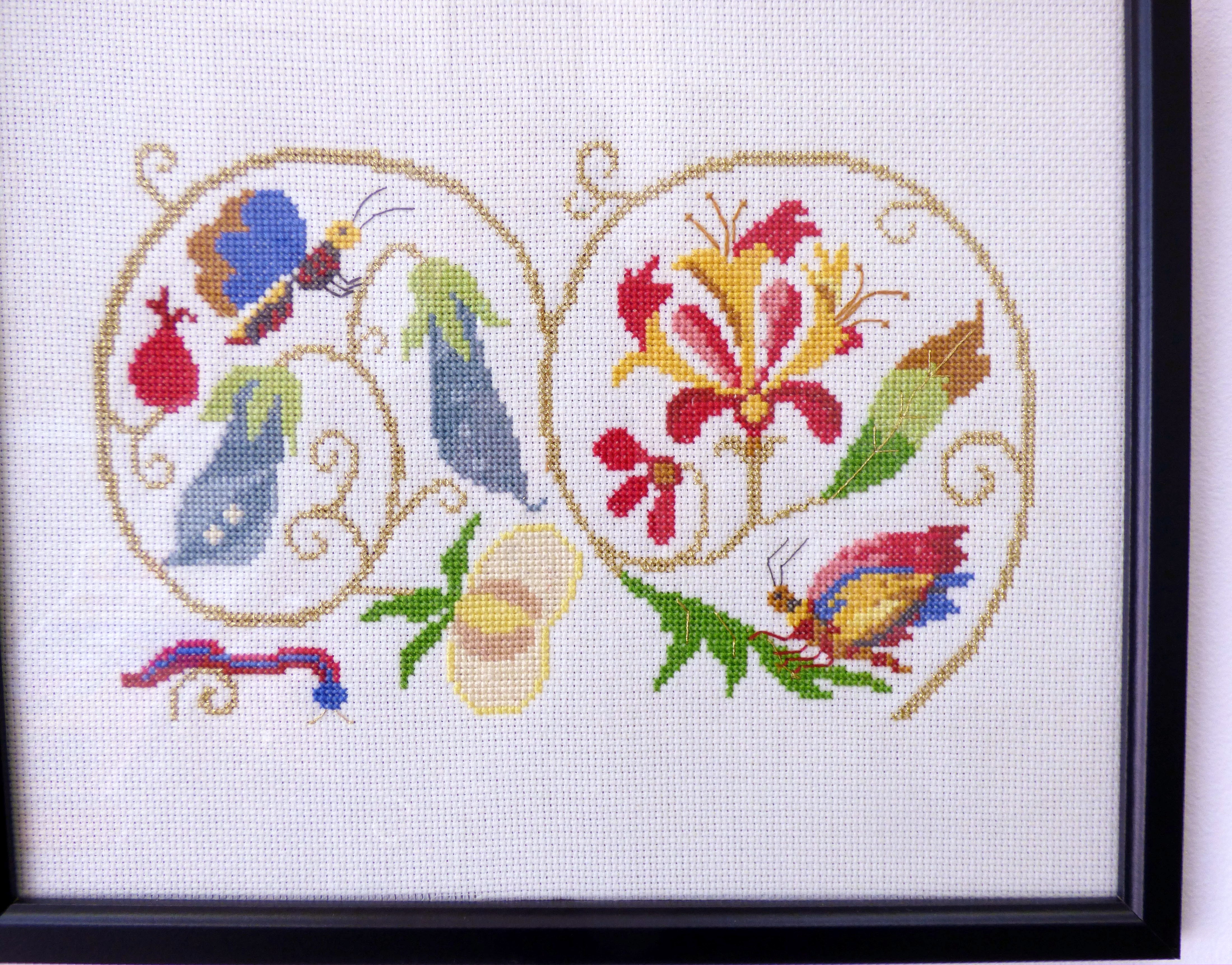 PEAPODS & HONEYSUCKLE by Carole Sams, Parbold EG