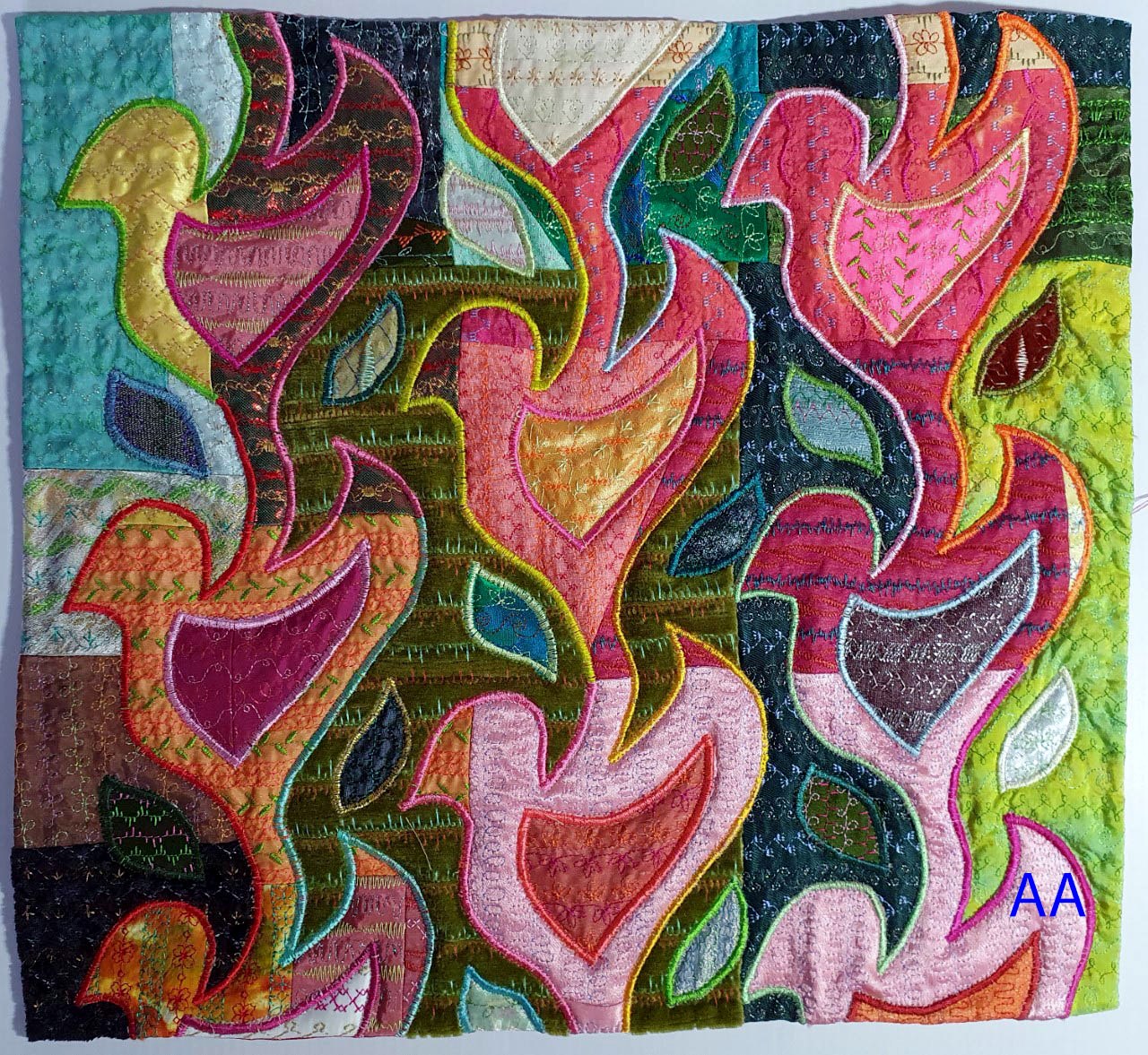 BIRDS IN THE RAINFORSET, machine embroidery, reverse applique and quilting, Aurifil Competition 2021
