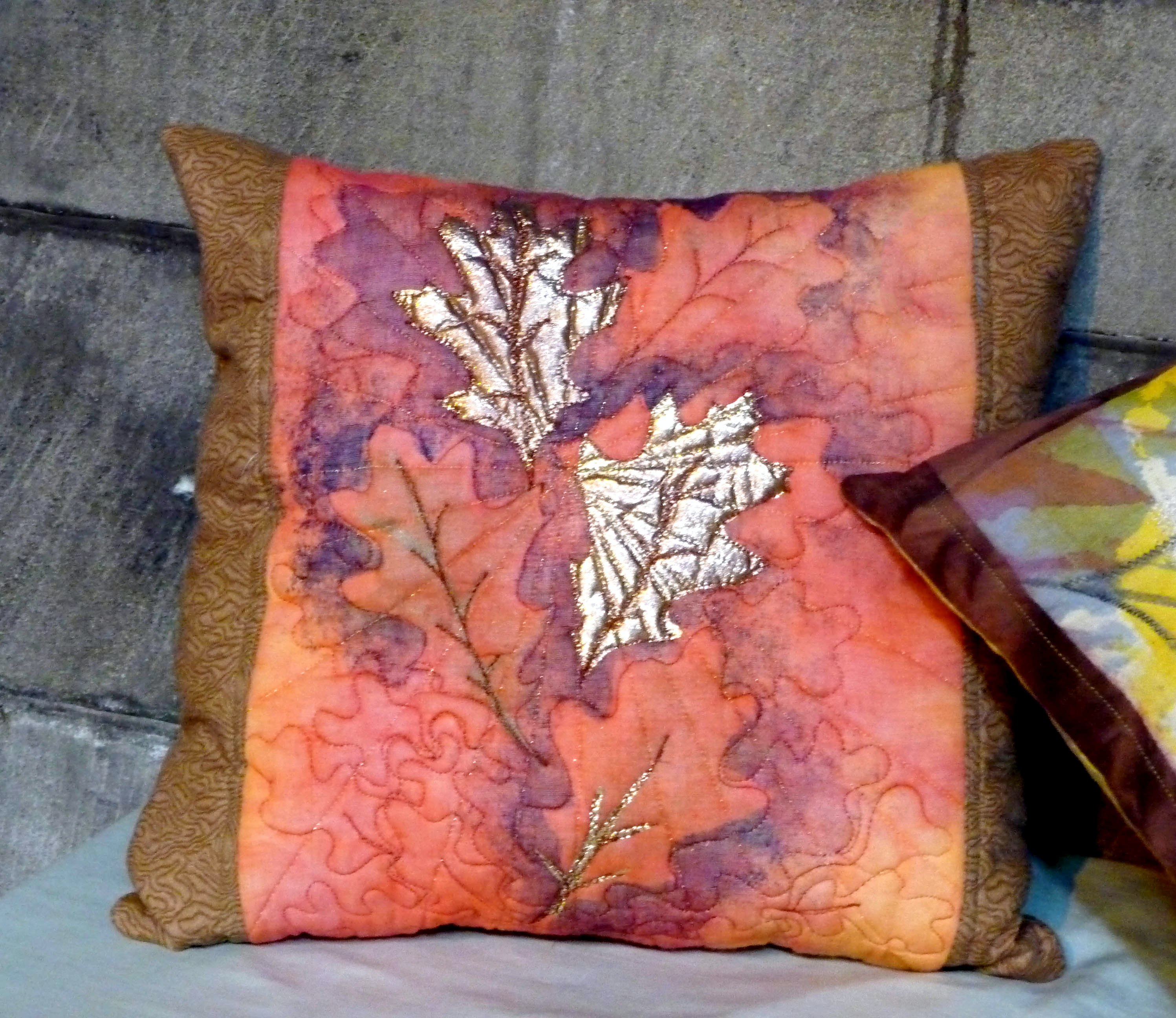 Cushion by Norma Heron, Allerton Piecemakers Group