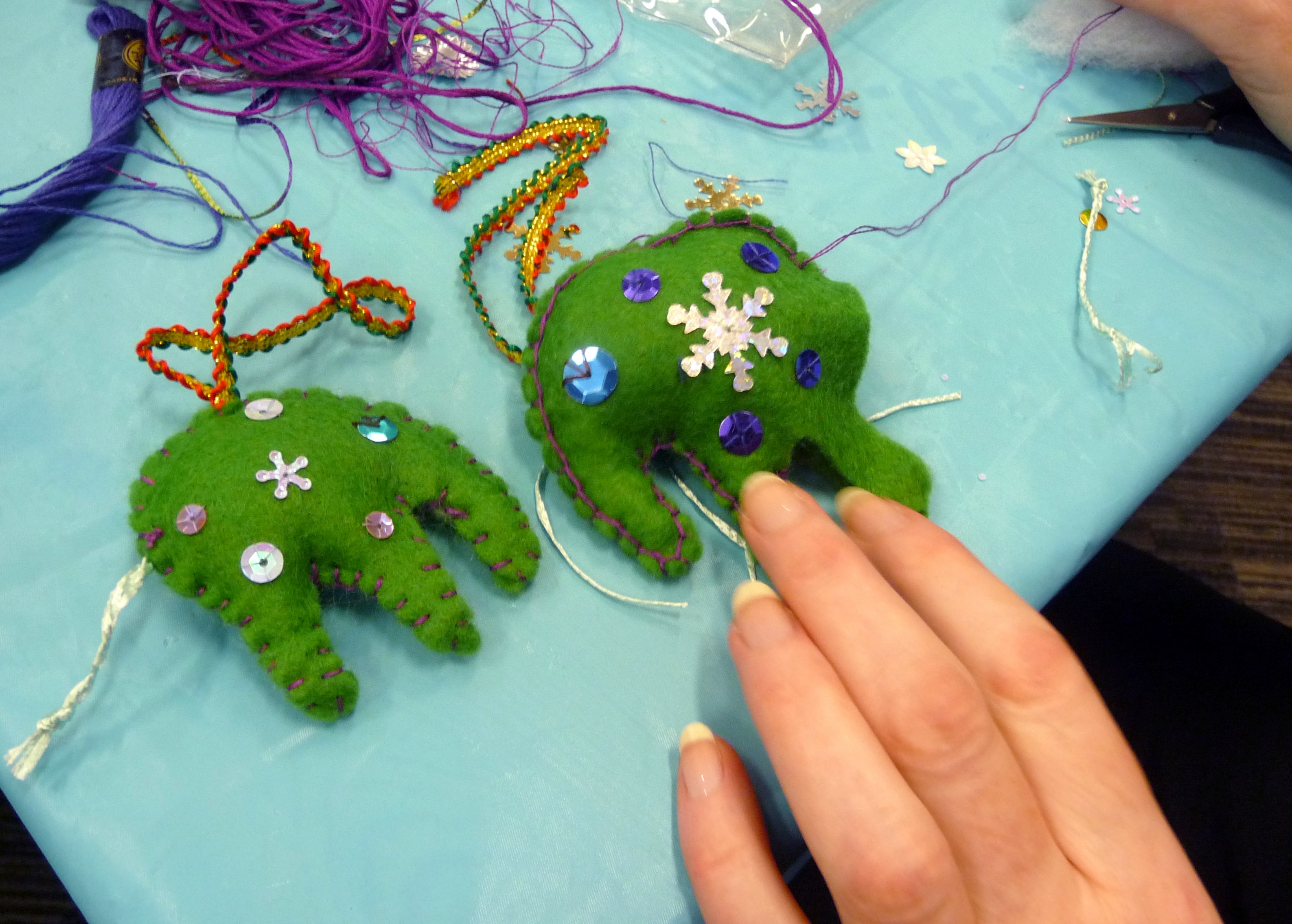 MEG ran a workshop making embroidered elephants at MAKEFEST in Liverpool Central Library, June 2015