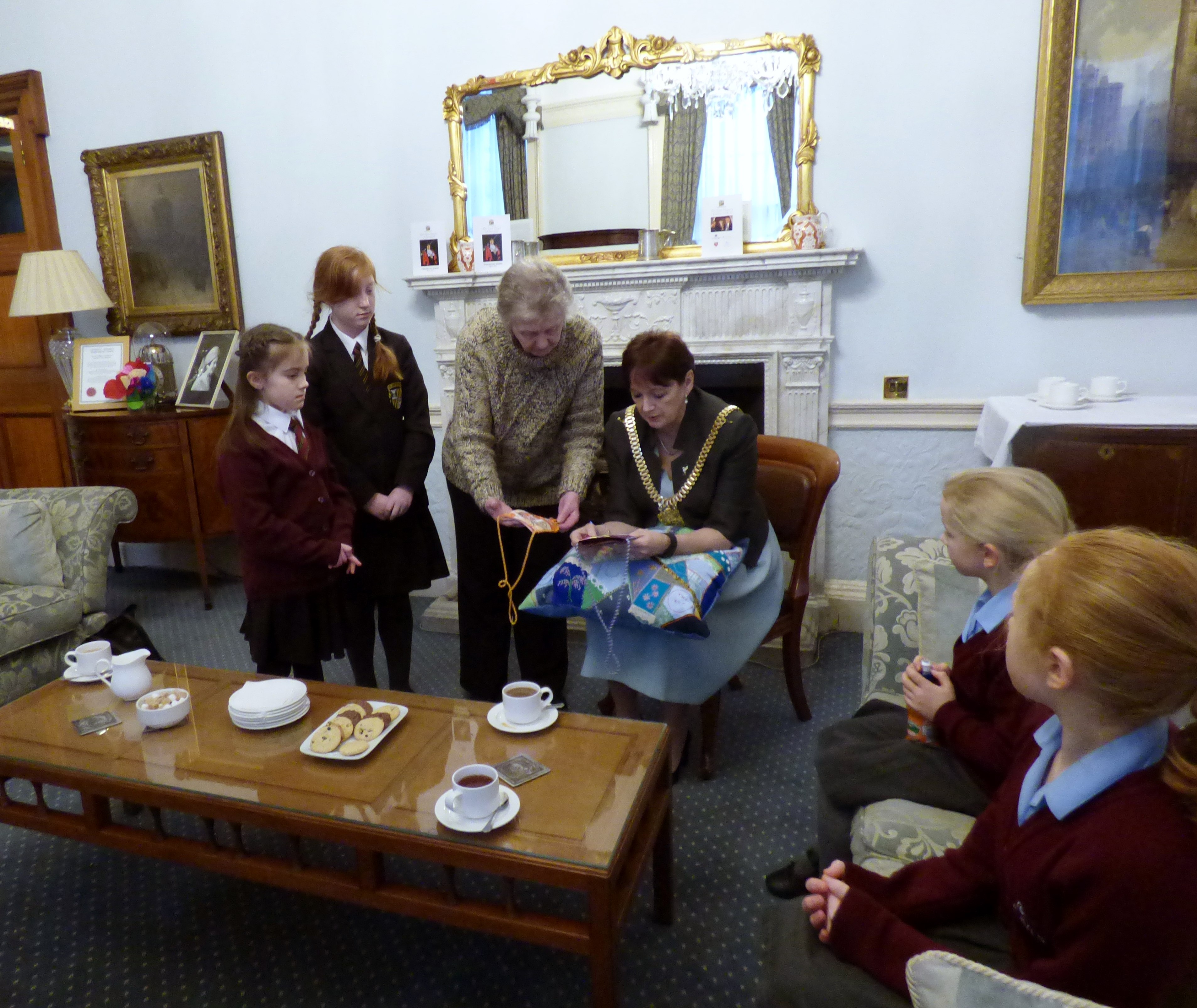 Merseyside YE at Liverpool Town Hall, Jan 2017. We presented a cushion to Liverpool Lord Mayor Cllr. Roz Gladden