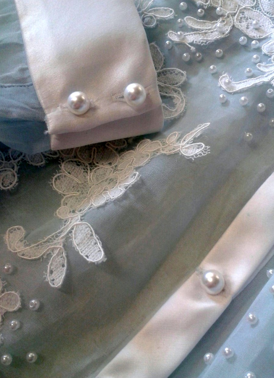 detail of embroidery by Niamh Conway MEG 2015 Joint Bursary winner