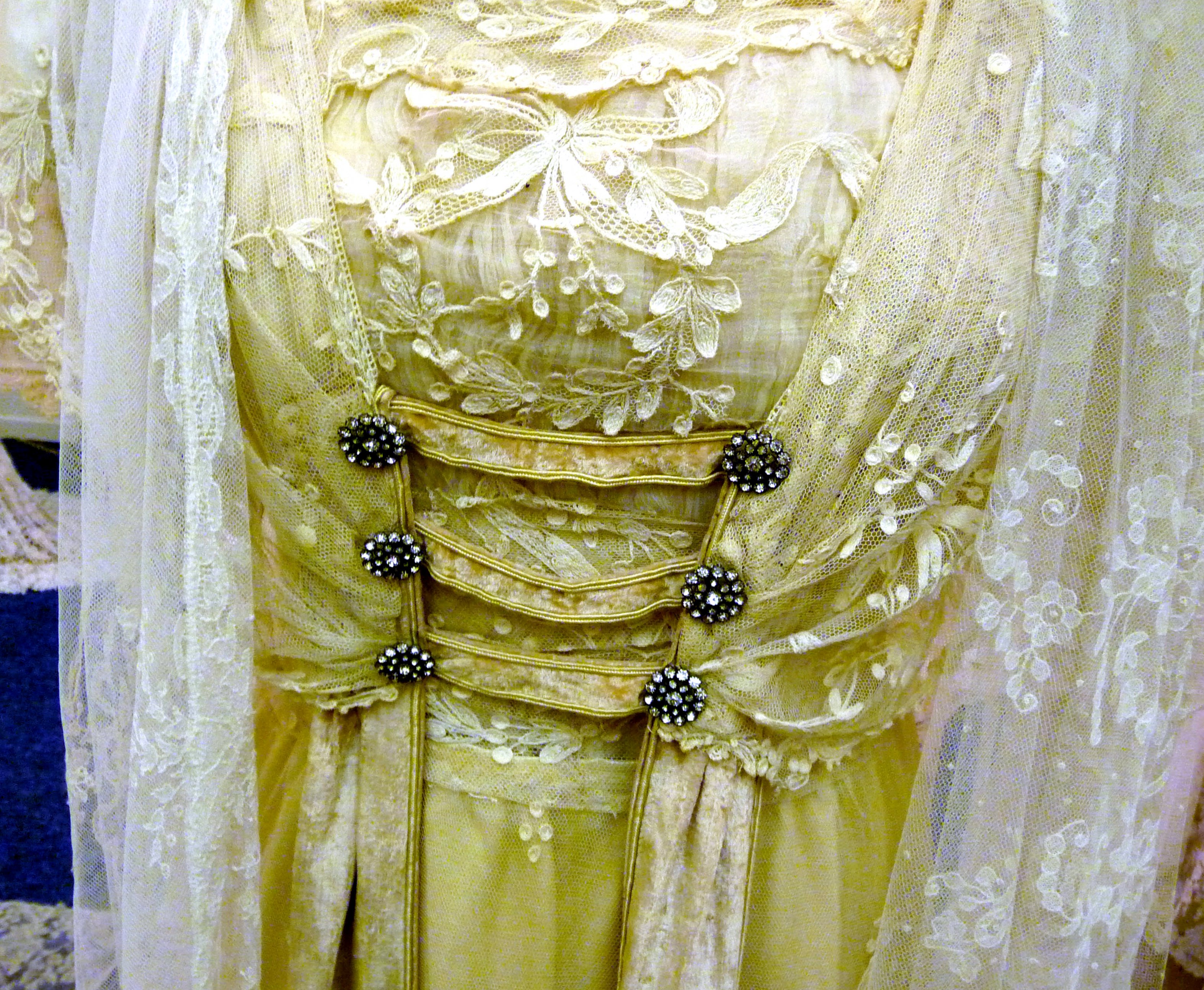 detail of Limerick lace wedding gown 1900