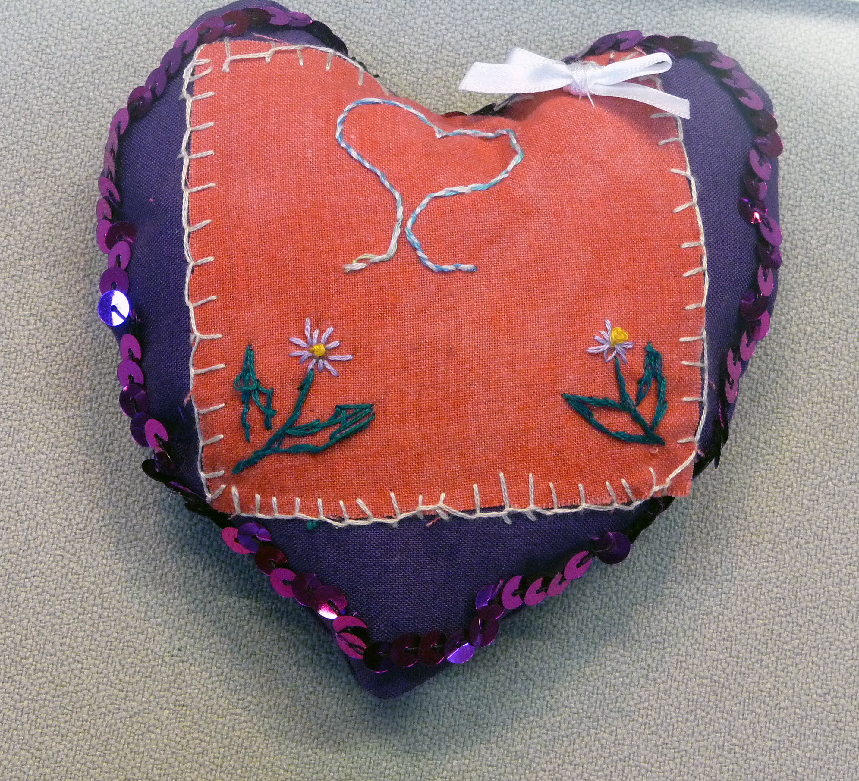 pincushion to commemorate World War 1 made by Chloe, a Merseyside Young Embroiderer
