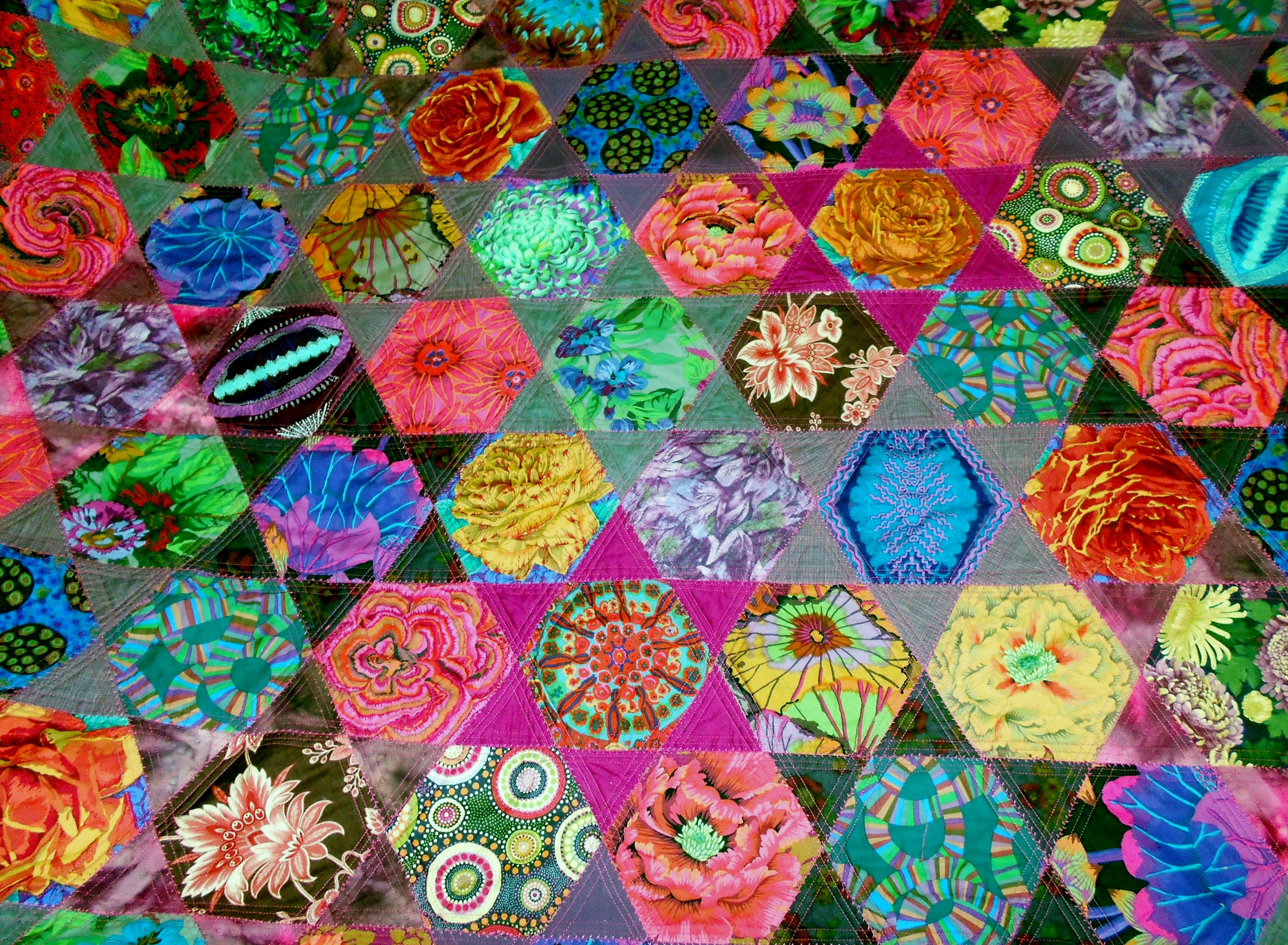 (detail) completed Kaffe Fassett quilt by Gill Roberts