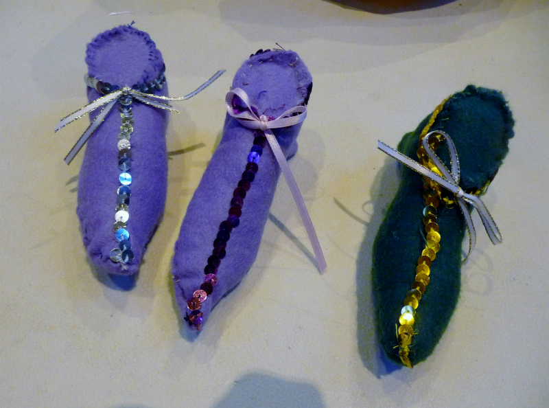 Some of the elfin shoe pincushions the YE group made in June 2012